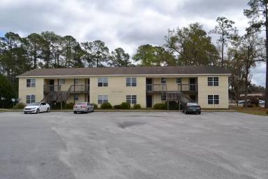 Main picture of 101 Hall St