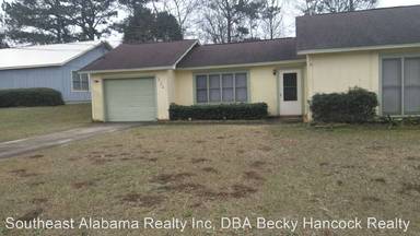 Main picture of 124 Foxhill Dr