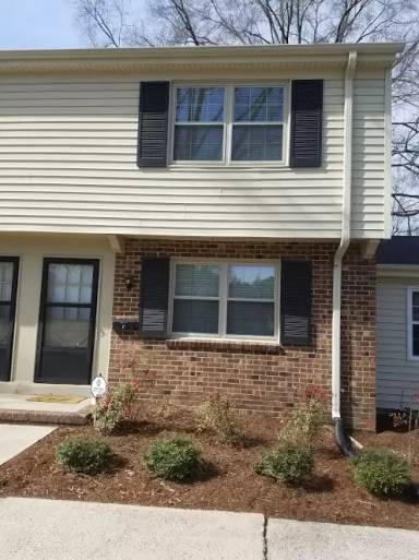 Main picture of Willow Terrace Condominiums