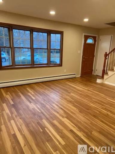 Main picture of 43 16th St