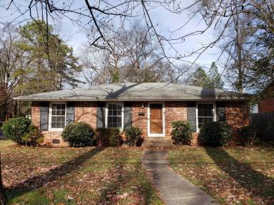 Main picture of 701 Hollis Rd