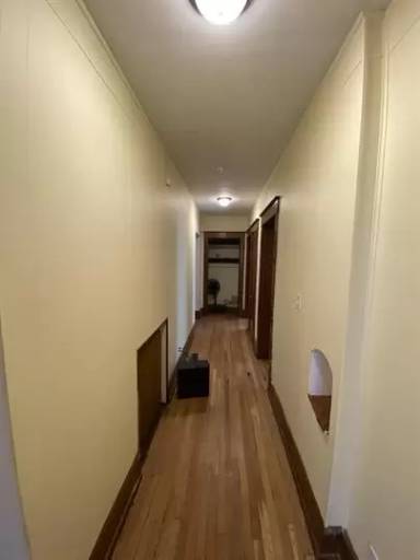 Main picture of 34 S 9th St