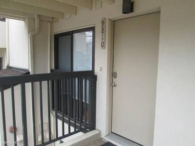 Main picture of 9810 Hellingly Pl