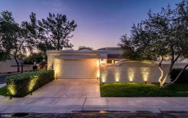 Main picture of 7820 N Via de la Luna