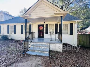Main picture of 2731 Central Ave