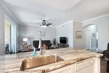 Main picture of 20021 Barletta Ln
