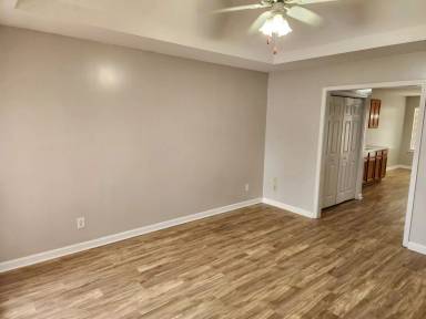Main picture of 306 Haverhill Cir