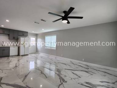 Main picture of 1212 Ridgeview St