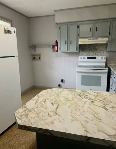 Main picture of 902 Anise St