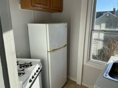 Main picture of 40 Winter St