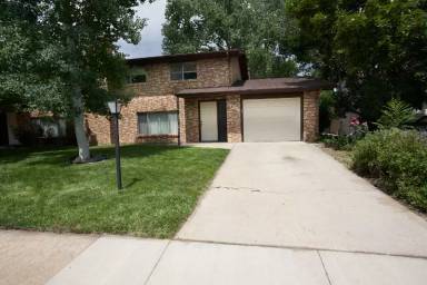 Main picture of 1411 E 16th St