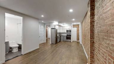 Main picture of 684 Riverside Drive
