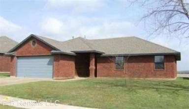 Main picture of 4107 SW Parkridge Blvd