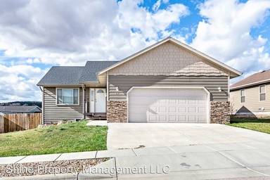 Main picture of 39 Melano St