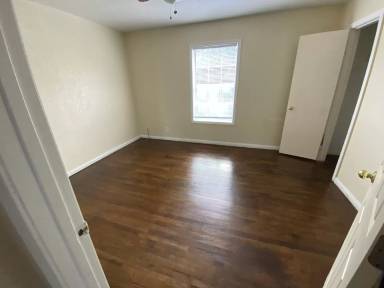 Main picture of 806 Sissom Rd