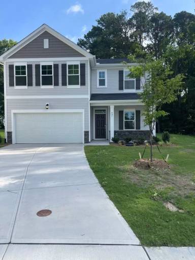 Main picture of 401 Willard Woods Dr