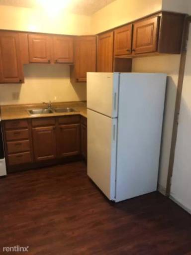 Main picture of 2642 Christine Blvd