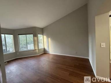 Main picture of 51 Crestmont Rd