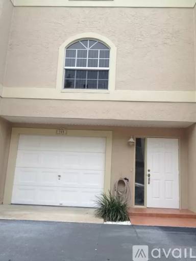 Main picture of 751 Pinellas Bayway S