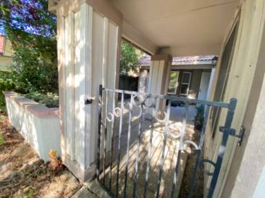 Main picture of 1870 Bridgecreek Dr