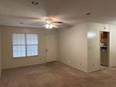 Main picture of 5762 Worchester Ct