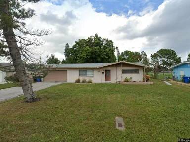 Main picture of 317 Kingfish Dr SE