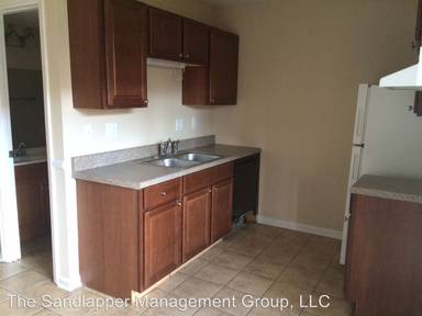 Main picture of 4651 Ladson Rd