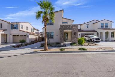 Main picture of 74189 Storke Dr