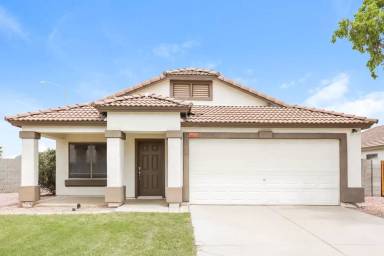 Main picture of 10134 E Caballero St