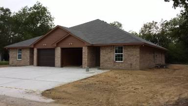 Main picture of 2475 Circle Dr