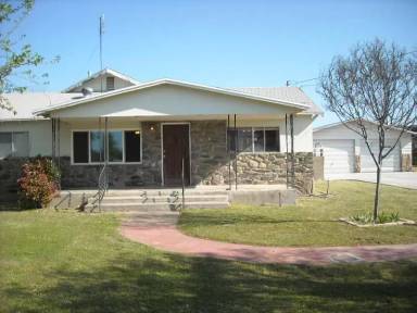 Main picture of 6832 E Harvey Ave