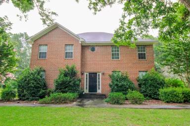 Main picture of 1634 Drayton Ln