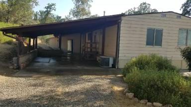 Main picture of 31544 Road 400