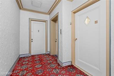 Main picture of 166 N Dithridge St
