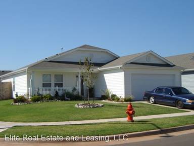 Main picture of 1700 NW 147th St