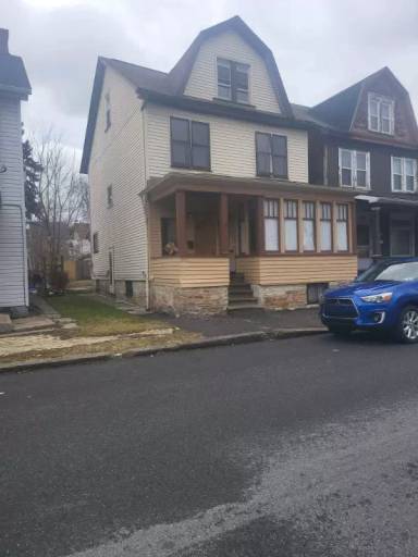 Main picture of 115 E 2nd Ave