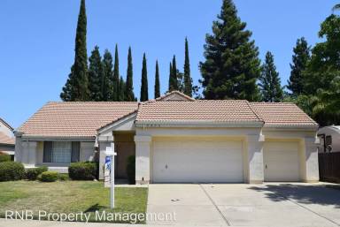 Main picture of 5838 Devon Dr