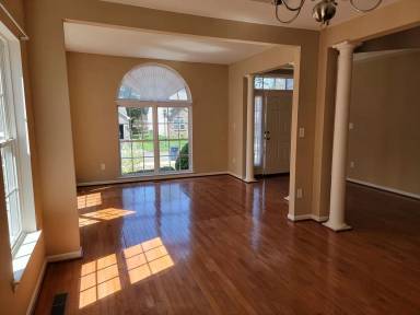 Main picture of 32601 Seaview Loop