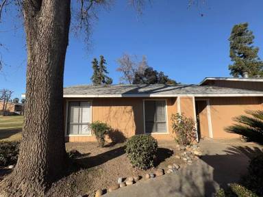 Main picture of 4731 W School Ave