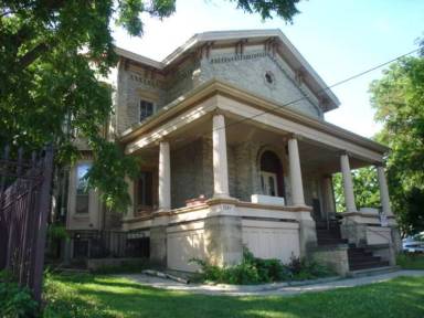 Main picture of 116 E Gorham St