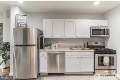 Main picture of 1607 N Patterson Park Ave