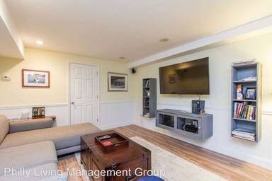 Main picture of 1823 Pine St