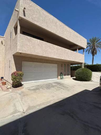 Main picture of 8 Lake Havasu Ave S
