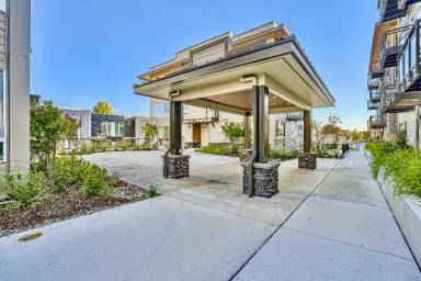 Main picture of 2330 Yakima Ct