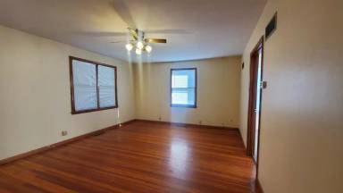 Main picture of 1321 Garfield St