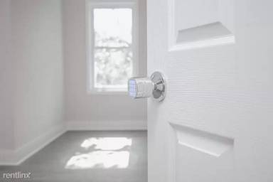 Main picture of 2513 N Garnet St