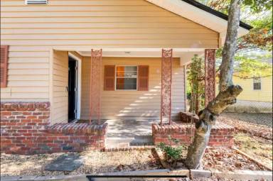 Main picture of 7738 Fortson Rd
