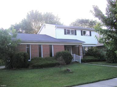Main picture of 2264 Berwick Dr