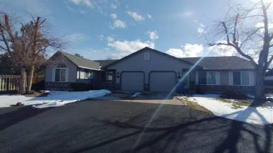 Main picture of 2818 SW Salmon Ave