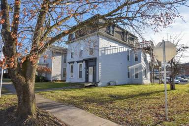 Main picture of 432 W Church St